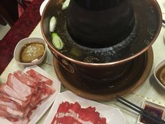 -满旗楼 北京烤鸭·涮羊肉火锅(武昌店)