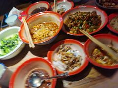 -老三样·美食研究中心(世贸路店)