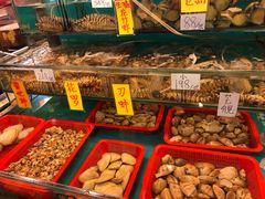 花竹虾-鲜入围煮花胶鸡海鲜火锅