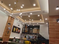 -佰搭果·广式茶餐厅(西华路店)
