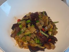 -红顶食府(滨湖九号店)