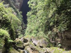 -龙水峡地缝景区