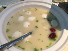 -魏铭鱼头捞饭(晋阳路店)