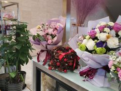 -花邻FloweringLife花艺气球派对(武康大楼店)