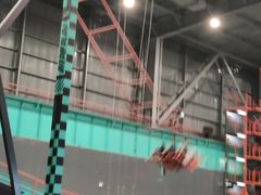 -极限PLAY运动娱乐新世界·团建派对潮玩休闲馆·室内蹦极高空游乐园