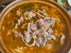 云南生烫牛肉米线-Blac+Blac(中海环宇荟店)