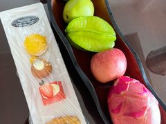 -三亚湾海居铂尔曼度假酒店