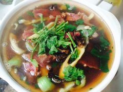 牛肉煲-金善卷土菜馆