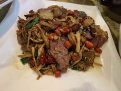 烟笋炒腊肉-湘香私房菜(大石长隆店)