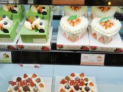 -罗森尼娜(德思勤店)