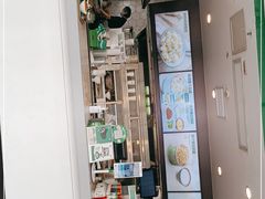 -老乡鸡(武汉中南梅苑小区地铁站店)