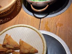 -吃饭皇帝大土家民族菜(正大广场店)