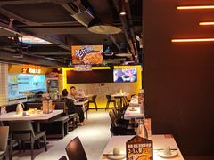 -鸣记脆皮烤鱼·海鲜烤鱼(三八广场店)