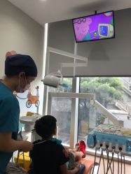 -睿宝儿科·眼科·口腔(静安大悦城门诊部)