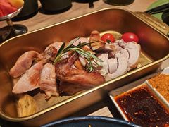 -耶里夏丽·丝路国际·新疆餐厅(浦东区东方路店)