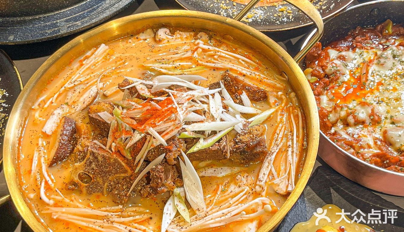 店里全是欧巴欧尼⁉️我好想天天来吃这家