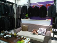 -汉口北国际商品交易中心品牌服装城
