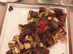 -尚一汤·粤菜海鲜(环球港店)