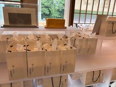 -银座仁志川·生吐司专门店(香港广场店)