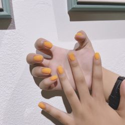 -潮店·虞妃妮轻奢美甲美睫馆