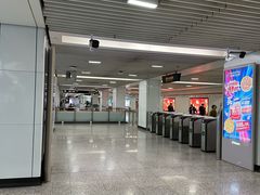 -常熟路(地铁站)