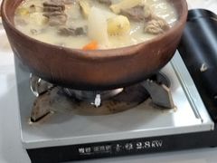 -明本湛江鸡•海鲜小厨(陈家祠店)