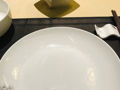 -余欢领鲜火锅(新街口店)