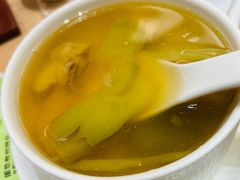 风梨苦瓜鸡汤-隅乐胡椒虾·台湾菜·团建(皇岗店)