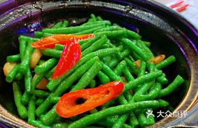 Stir-fried Bean with Shrimp Paste Clay Pot