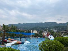 -美心红酒小镇游乐园