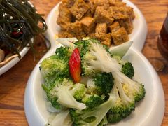 -杨记清芳牛肉拉面(京广路店)