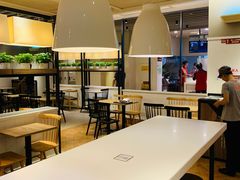 大堂-肯德基(新塘乐购店)