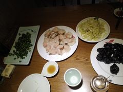 -船歌·鱼水饺青岛菜(金狮广场店)