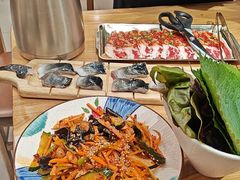 -青瓦餐厅·生鱼片·韩园烤肉(西塔店)