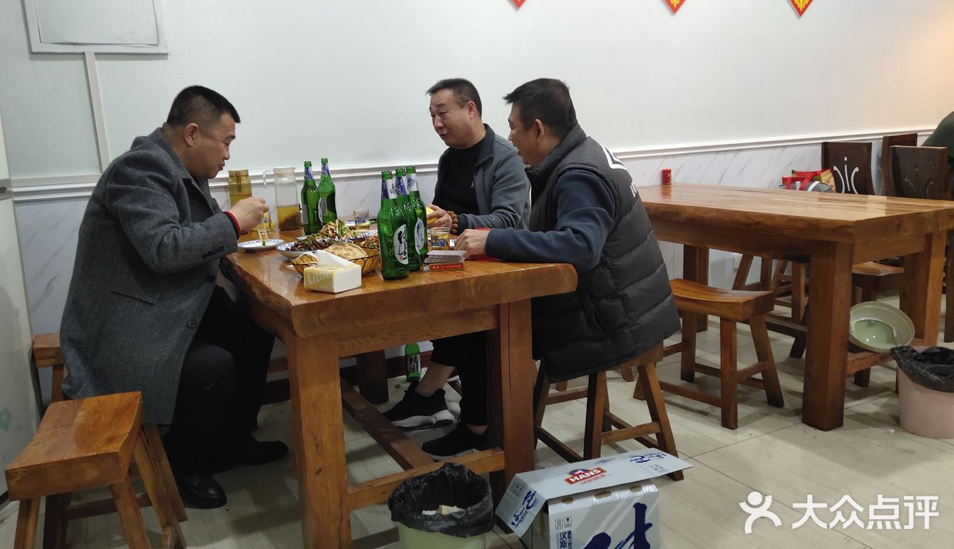 出差蒲城，陕西的肉夹馍物价可不便宜