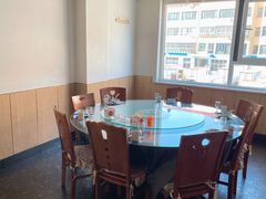 -鱼市酒店(威海水产批发市场店)