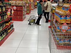 -家乐福(古北店)