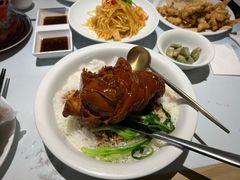 -关东小磨东北菜(漕河泾印象城店)