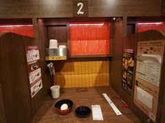 -一兰拉面(新宿中央东口店)