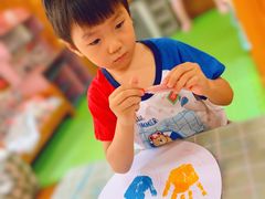 -红黄蓝幼儿园(颐东苑店)