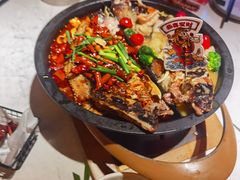 -鸣记脆皮烤鱼·海鲜烤鱼(三八广场店)