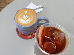 -UNI UNI(环亚凯瑟琳店)