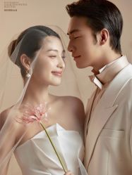 点击看大图 -至臻微拉婚纱摄影