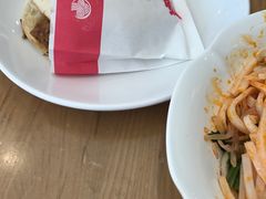 -秦香陕西食府(华贸天地店)