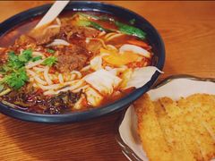 -鑫花溪牛肉米粉(凤凰街创始总店)