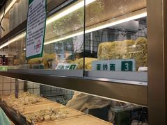 面包甜点陈列柜-袁记云饺(蛇口店)