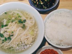 -全牛匠·乐山跷脚牛肉(新中关店)