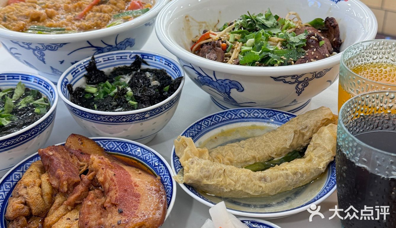 开业大酬宾！免费续面！吃到手软！💥🍲