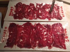 现切鲜嫩牛肉-为什么牛潮汕牛肉火锅(中信广场店)
