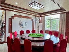 -万佛湖许老大铁锅鱼(黑金冠店)